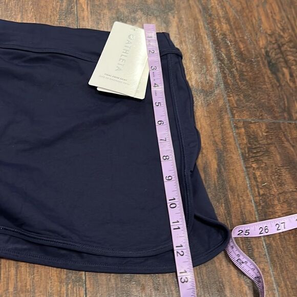 NWT Athleta Tidal Skirt dark navy size L  semi-fitted , swim fabric is smooth - Picture 4 of 8